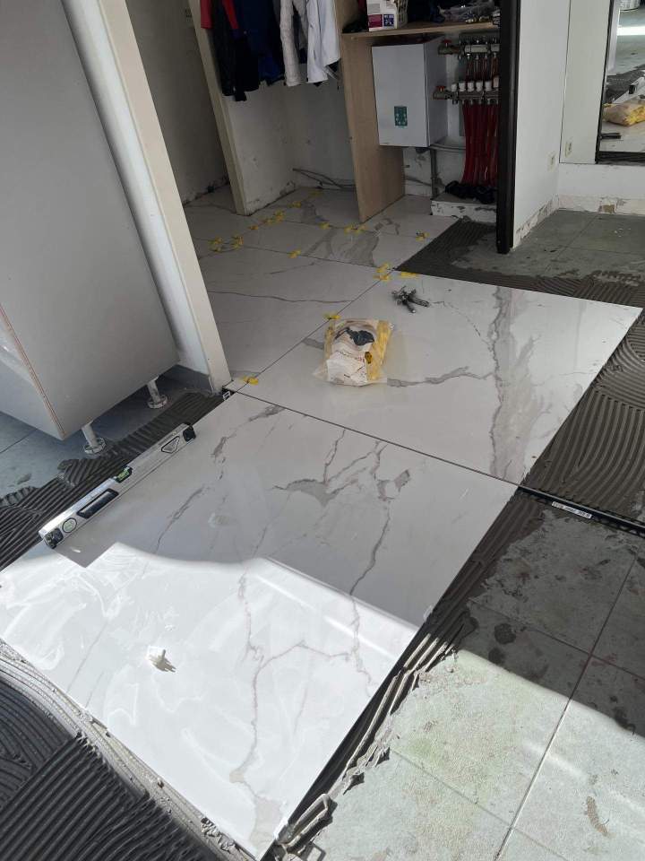 Pose de carrelage, Vif